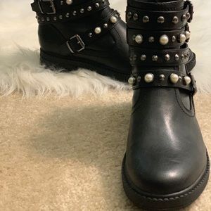 g by guess groovi motorcycle bootie